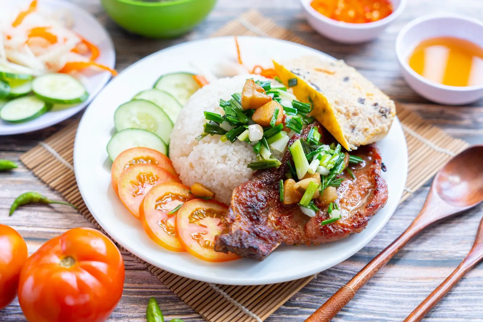 Cơm Sườn Chả - 53.000 ₫ tại Cơm Tấm A Tài - Phạm Hùng