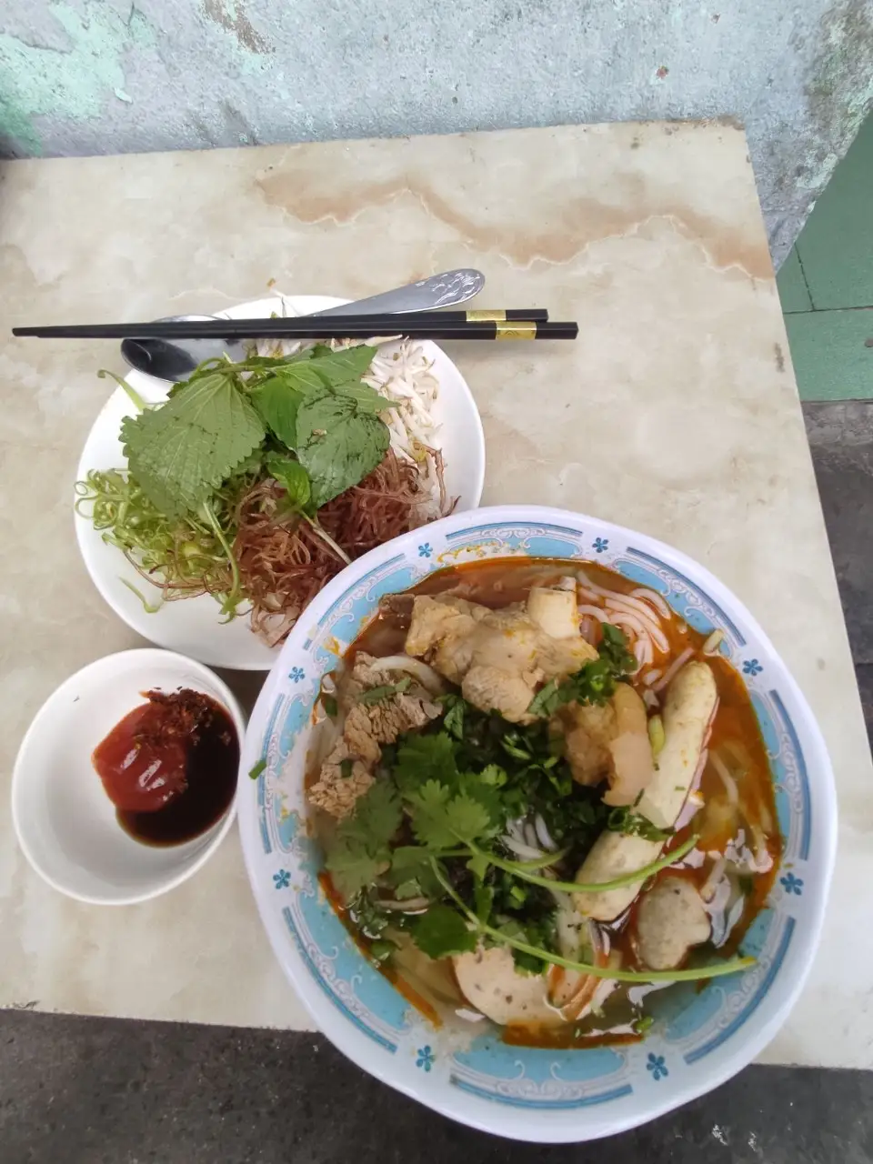Hình ảnh Bún Bò Đặc Biệt ( có giò ) 