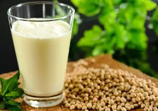 Sữa đậu nành - 20.000 ₫ tại Bánh Ướt Lòng Gà Đà Lạt - Chính Gốc