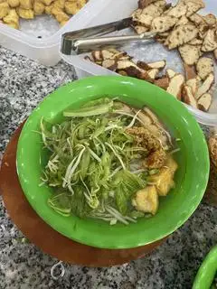 Bún riêu chay  - 27.000 ₫ tại Cơm Chay Diệu Quyên - Nguyễn Văn Lạc