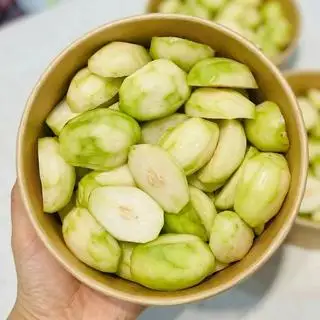 Hình ảnh cóc non gọt sẵn ,350g