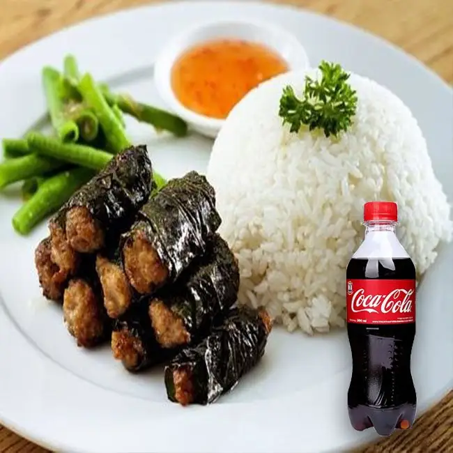 Hình ảnh Cơm chả lá lốt+ coca chai