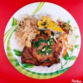 Cơm sườn bì chả - 60.000 ₫ tại Cơm Tấm Khoái - Lê Văn Sỹ