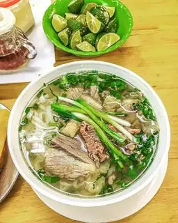 phở laos đặc biệt  - 100.000 ₫ tại Phở Lào - Ni Sư Huỳnh Liên
