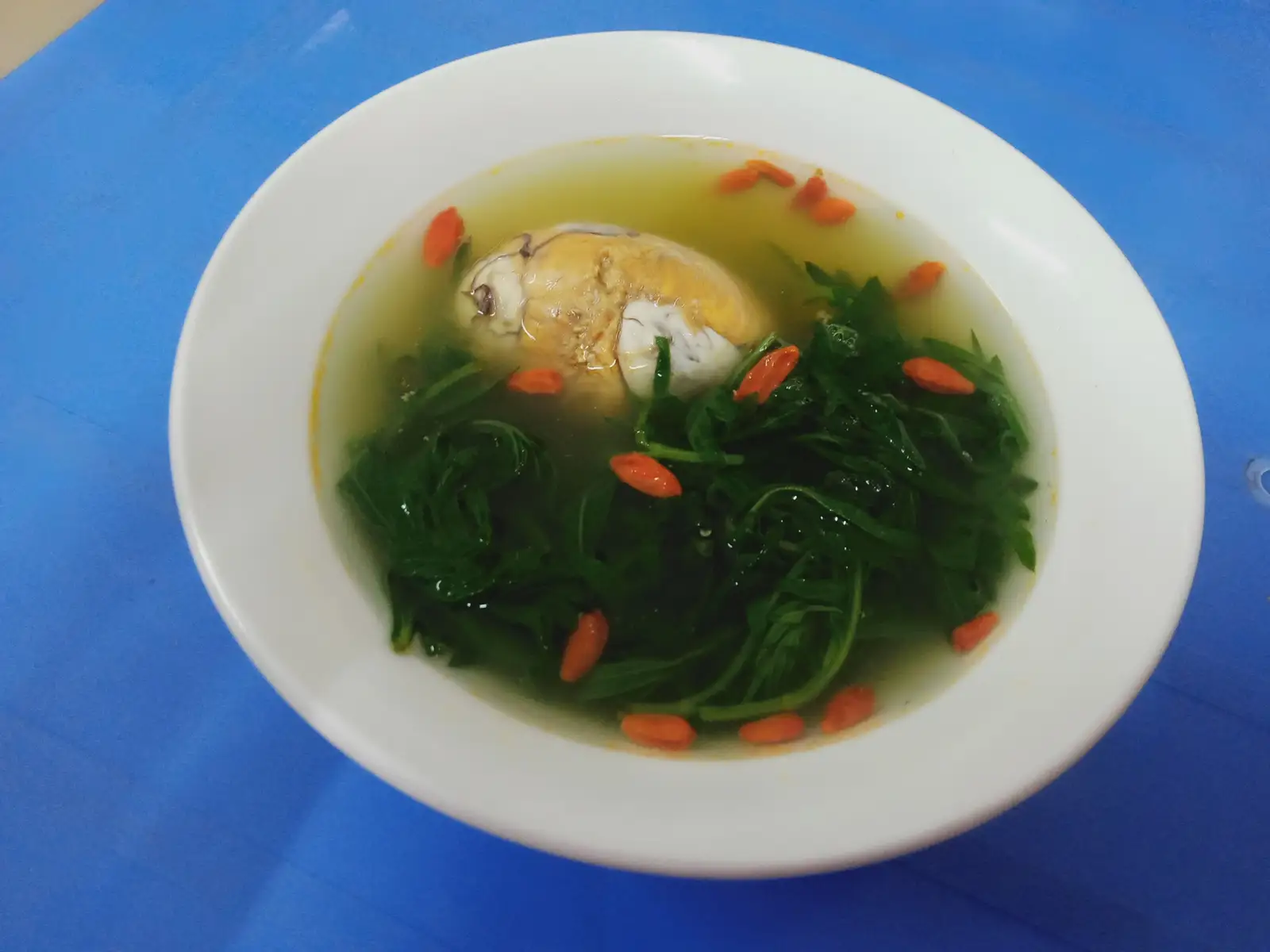 Hình ảnh Trứng vịt lộn tần ngải cứu(2 quả) 