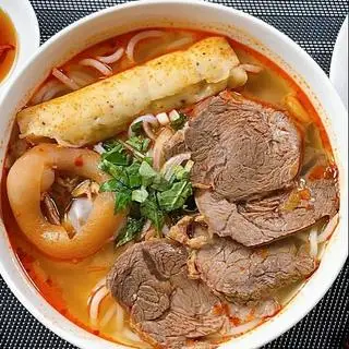 Bún Bò Huế Giò - Nạm Chả  - 65.000 ₫ tại  Bún Bò Huế Ngõ Xưa - Chung Cư Nguyễn Thiện Thuật