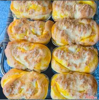 bánh mì Sốt trứng muối gà - 25.000 ₫ tại Tiệm Bánh Kem Bảo Linh - Nguyễn Hữu Cầu