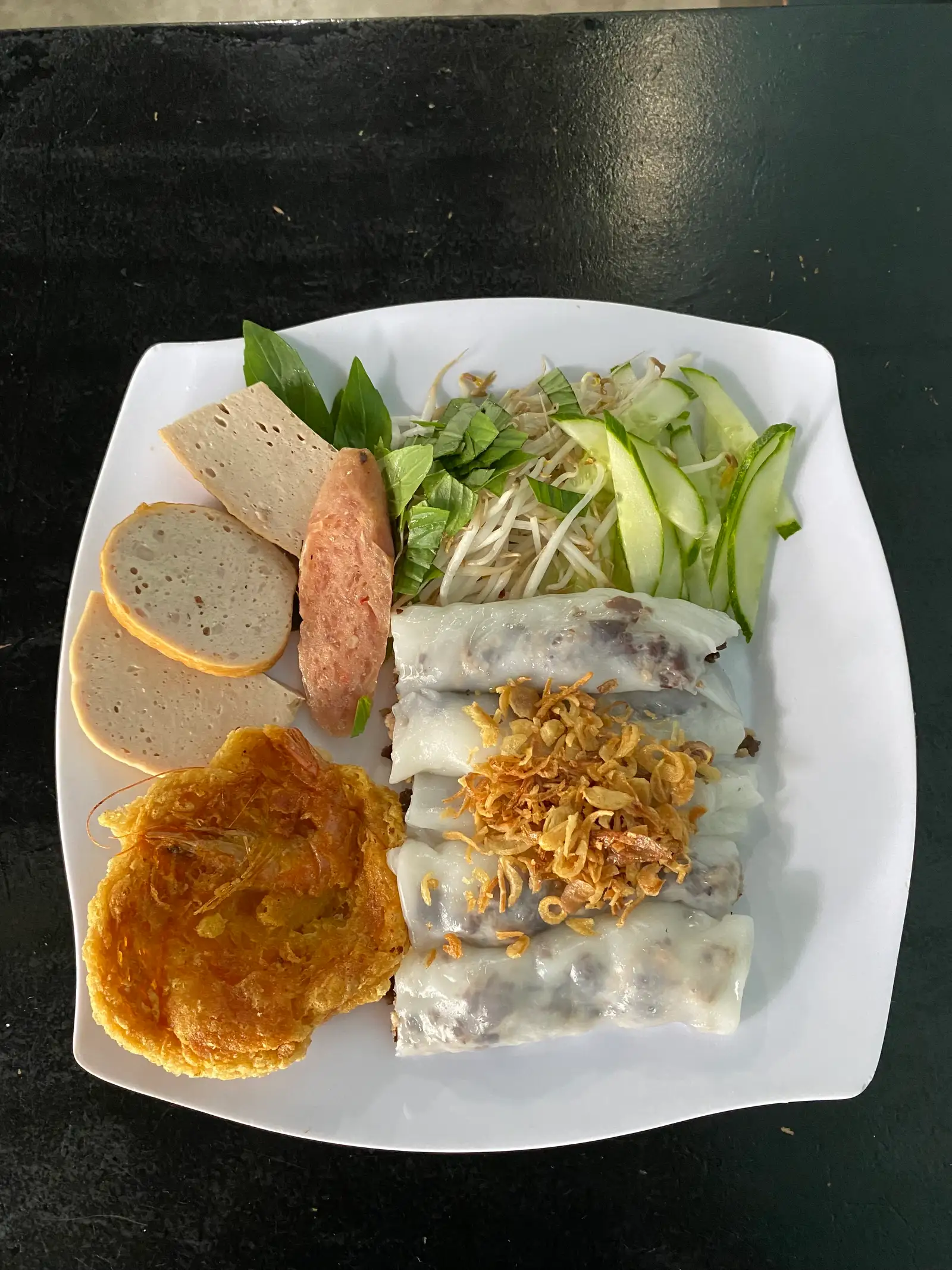 Bánh cuốn nóng truyền thống  - 48.000 ₫ tại Bánh Cuốn Nóng 94 & Cafe Song Anh - Trương Gia Mô