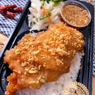 Hình ảnh Cơm gà mắm tỏi
