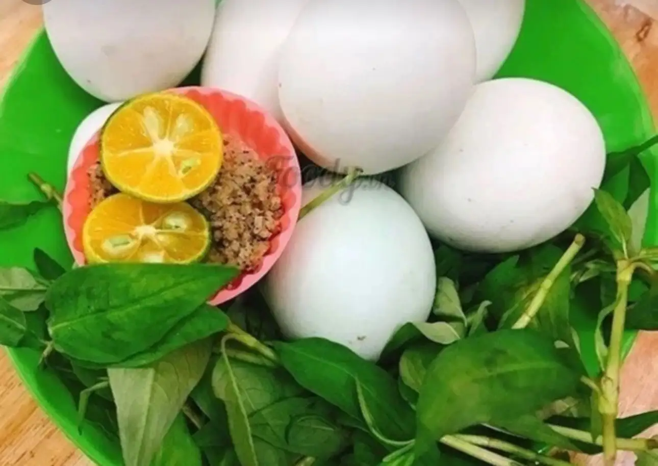 Hình ảnh Trứng vịt lộn