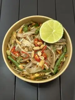 Hình ảnh Gỏi Đu Đủ Thái Lan Tai Heo