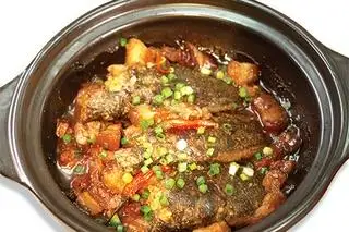 Cá rô kho  - 45.000 ₫ tại Cơm & Hủ Tiếu Huyền Trân - Tô Hiệu