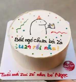 Hình ảnh bánh sinh nhật vẽ hình cute (bánh dành cho 3,4 người ăn )