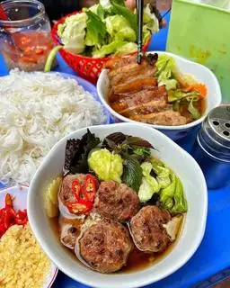Chả Viên Thêm  - 15.000 ₫ tại Bún Chả Bà Bính - Nguyễn Trung Ngạn