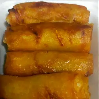 Chả Giò ( Thêm ) - 8.000 ₫ tại Mì Xào Bò & Nui Xào Bò Bé Sa - Lê Văn Duyệt