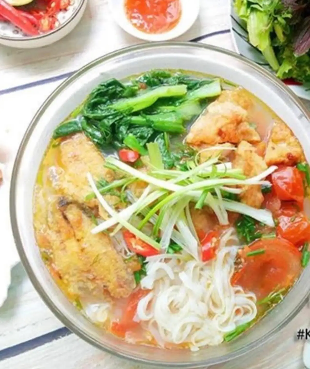 Hình ảnh Bánh đa trắng cá rô đồng đặc biệt