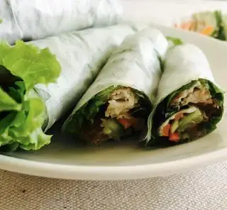Hình ảnh Nem cuốn sẵn (2 cuốn)