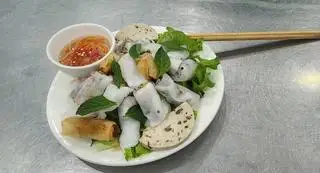 Bánh cuốn nóng nhân nấm - 49.000 ₫ tại Quán Chay Phước Lạc - Nguyễn Văn Yến