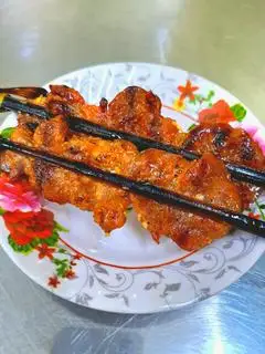 Thịt Thêm - 30.000 ₫ tại  Quán Cô Huệ - Cơm Trưa & Bún Thịt Nướng - Võ Văn Tần