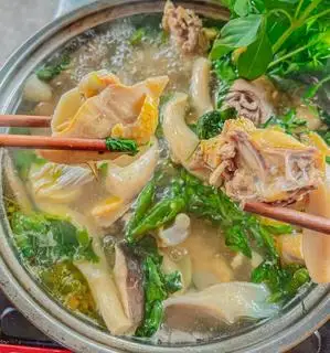 Hình ảnh Lẩu Gà Chính Gốc Phú Yên (Lẩu Vừa)