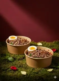 Mì Trộn Bò - Trứng Lòng Đào - 65.000 ₫ tại Mì Trộn, Xôi Mặn & Bún Thịt Nướng - Lê Sao