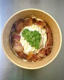 Mì ý sốt kem heo xông khói - 99.000 ₫ tại Ghost Kitchen - Bếp Mì Ý - Nguyễn Hữu Cảnh