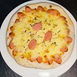 Hình ảnh Pizza xúc xích size 20cm