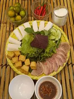 Bún đậu Thịt bắp luộc  - 54.000 ₫ tại Bún Đậu Hải Mập - Huỳnh Tấn Phát