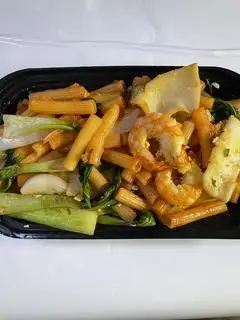 Nui xào hải sản - 42.000 ₫ tại Quán Cô Linh - Trường Sa