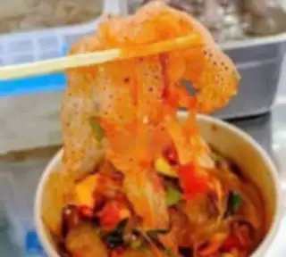 Hình ảnh Sứa trân châu sốt Thái mix sứa sợi giòn mix chân gà sốt Thái