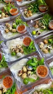 Hình ảnh bánh tráng dẻo chấm muối béo