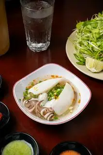 Chén mực - 30.000 ₫ tại Bánh Canh Càng Cúm Nhựt Tân - Trần Quang Diệu