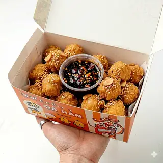 Hình ảnh Gà viên sốt mắm tỏi