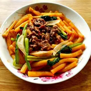 Nui Xào Bò - 45.000 ₫ tại Bún Đậu Song Anh - Nguyễn Thái Bình