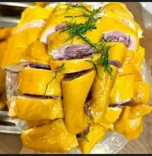 Hình ảnh Gà ủ muối hoa tiêu nguyên con -  không đầu chặt sẳn