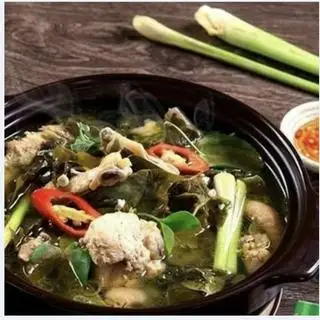 Hình ảnh Lẩu gà lá giang size lớn - 1 con