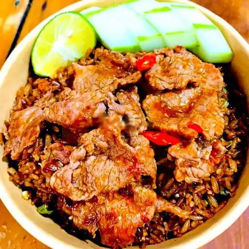 Hình ảnh Cơm chiên cay với thịt bò