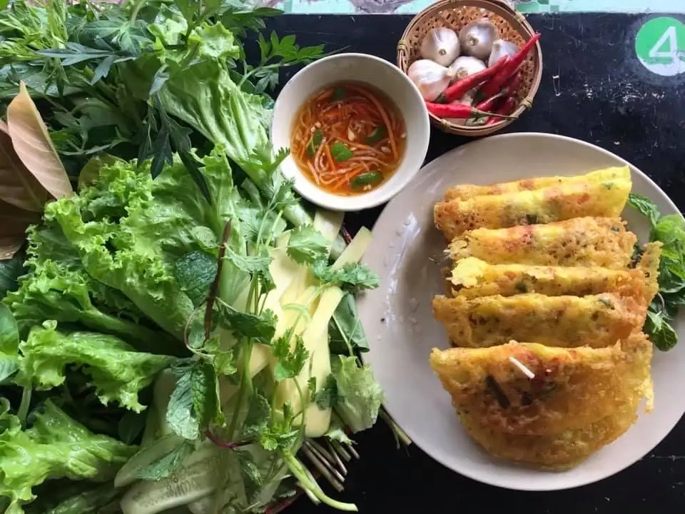 Bánh xèo miền trung 10 cái/2 người dùng - 110.000 ₫ tại Bánh Xèo Rau Rừng A Định - Phạm Văn Đồng
