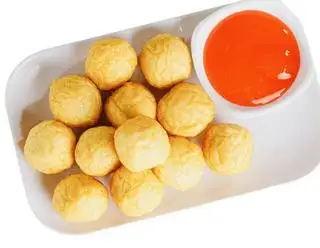 Hình ảnh Cá viên dai ngon hấp dẫn - 4 viên