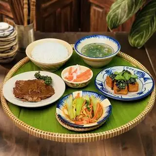 Set Cơm Bò Sốt Tiêu - 89.000 ₫ tại Cơm Nhà Express - Cơm Ship Văn Phòng & Cơm Phần - Thành Thái