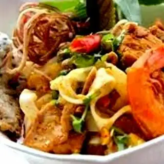 Mì Quảng Đặc Biệt O An - 70.000 ₫ tại Bún Bò & Mì Quảng O An - Hậu Lân