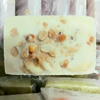 Hình ảnh Kem chuối sầu riêng