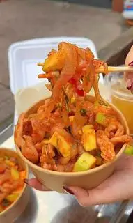 Sứa sốt Thái - 65.000 ₫ tại Ăn Vặt Bủ Bủ - Chân Gà Sốt Thái, Cá Viên Sốt Thái & Sương Sáo Thập Cẩm - Tân Phước 