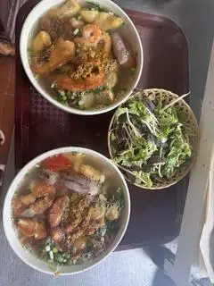Hình ảnh Bánh đa suất đặc biệt