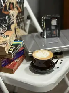 LATTE - 45.000 ₫ tại Phiên Cà Phê - Hoàng Sa