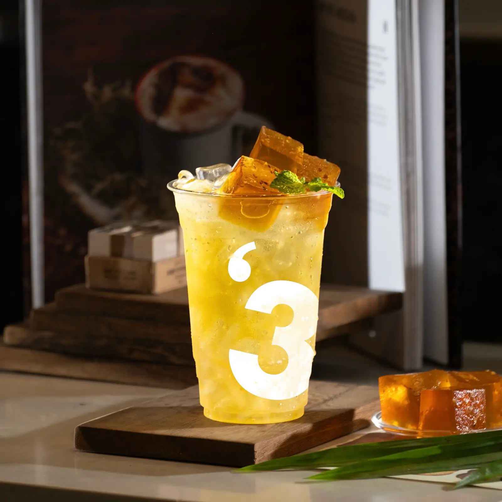 SƯƠNG MAI YÊN TỬ - 60.000 ₫ tại THREE O'CLOCK - Hồ Tùng Mậu