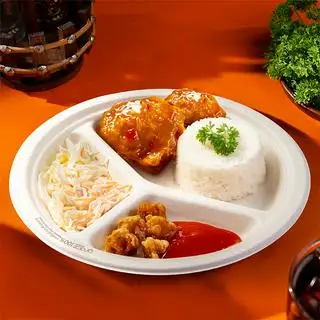 Hình ảnh Cơm 2 Má Đùi Gà Phủ Xốt