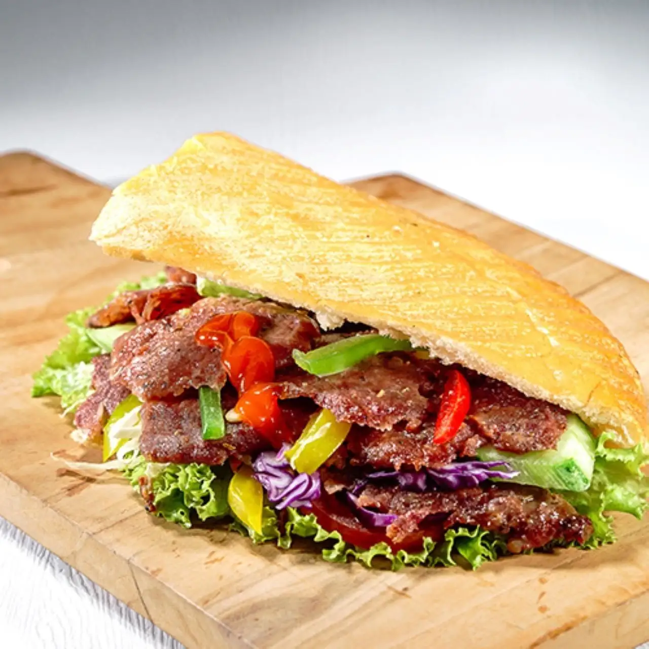 Kebab thịt bò Úc - 50.400 ₫ tại Bánh Mì Kebab Gia Thành - Lê Hồng Phong