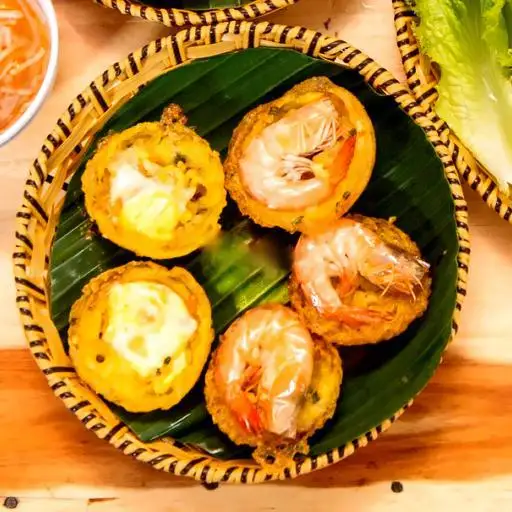 Bánh khọt tôm trứng - 30.000 ₫ tại Bánh Xèo & Bánh Khọt Rau Rừng Cây Sung - Nguyễn Văn Luông