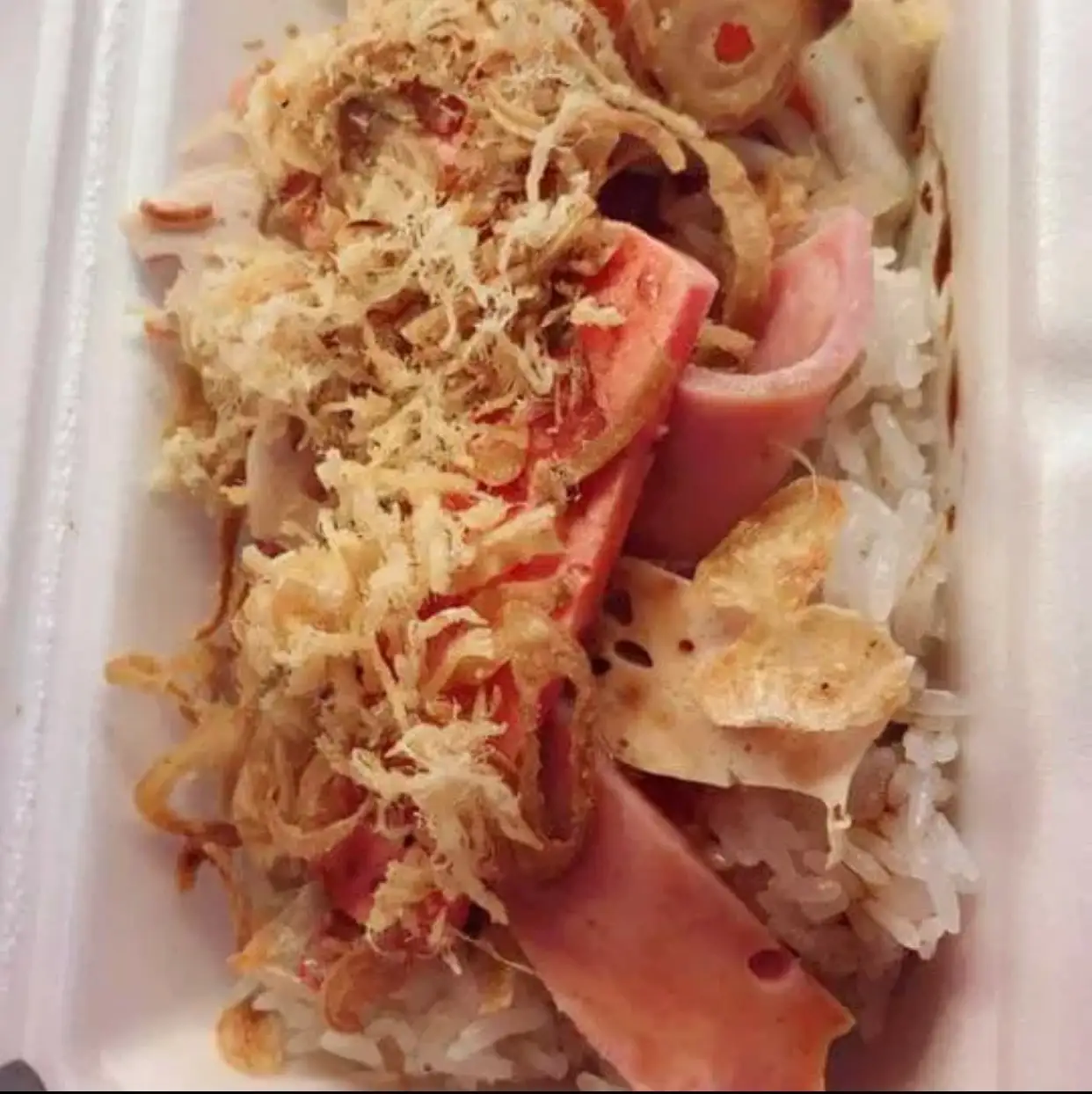 xôi mặn thịt chả ngon - 30.000 ₫ tại Bánh Mì Hà Nội - Bạch Đằng
